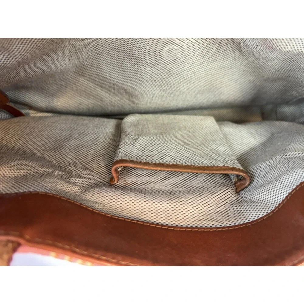 Dooney & Bourke this vintage